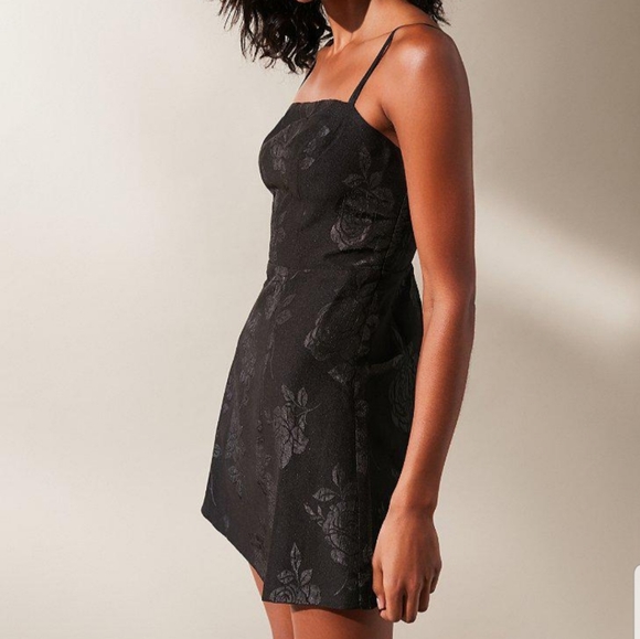 Relisted UO Waterlily Jaquard Mini Dress - Picture 4 of 6